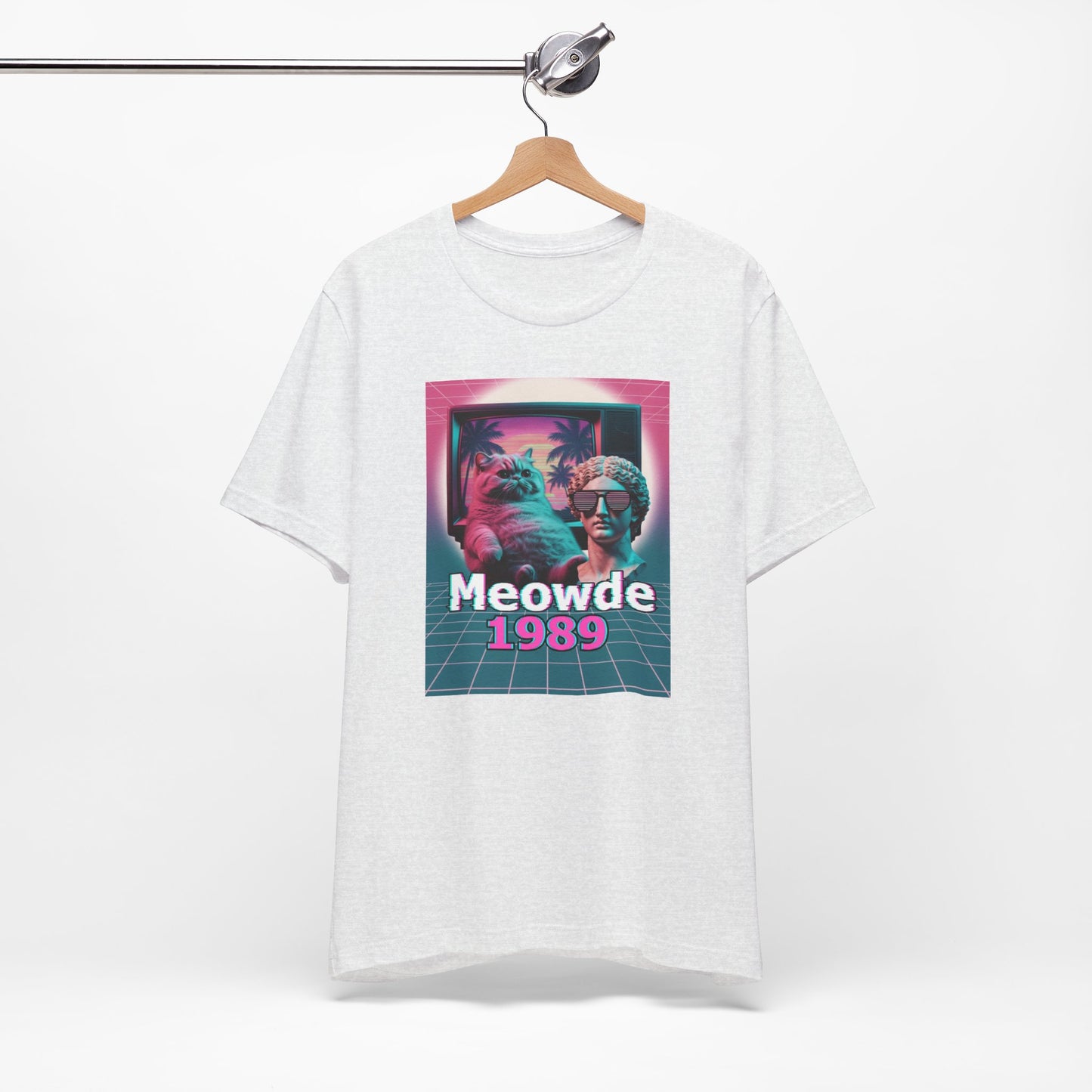 Vaporwave Cat T-Shirt - Retro 80s Aesthetic Tee