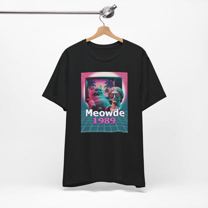 Vaporwave Cat T-Shirt - Retro 80s Aesthetic Tee
