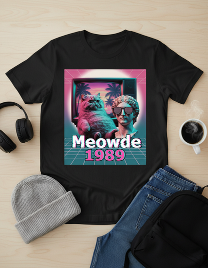 Vaporwave Cat T-Shirt - Retro 80s Aesthetic Tee