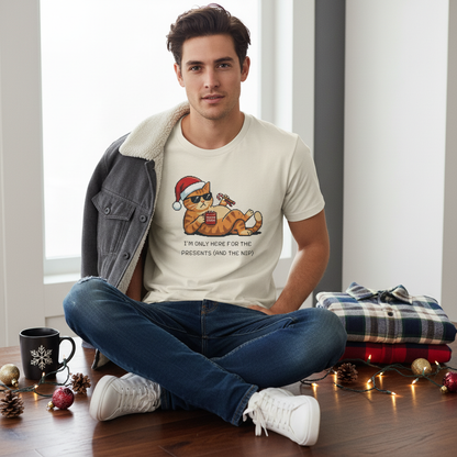 Grumpy Cat Christmas T-Shirt: Funny Holiday Tee